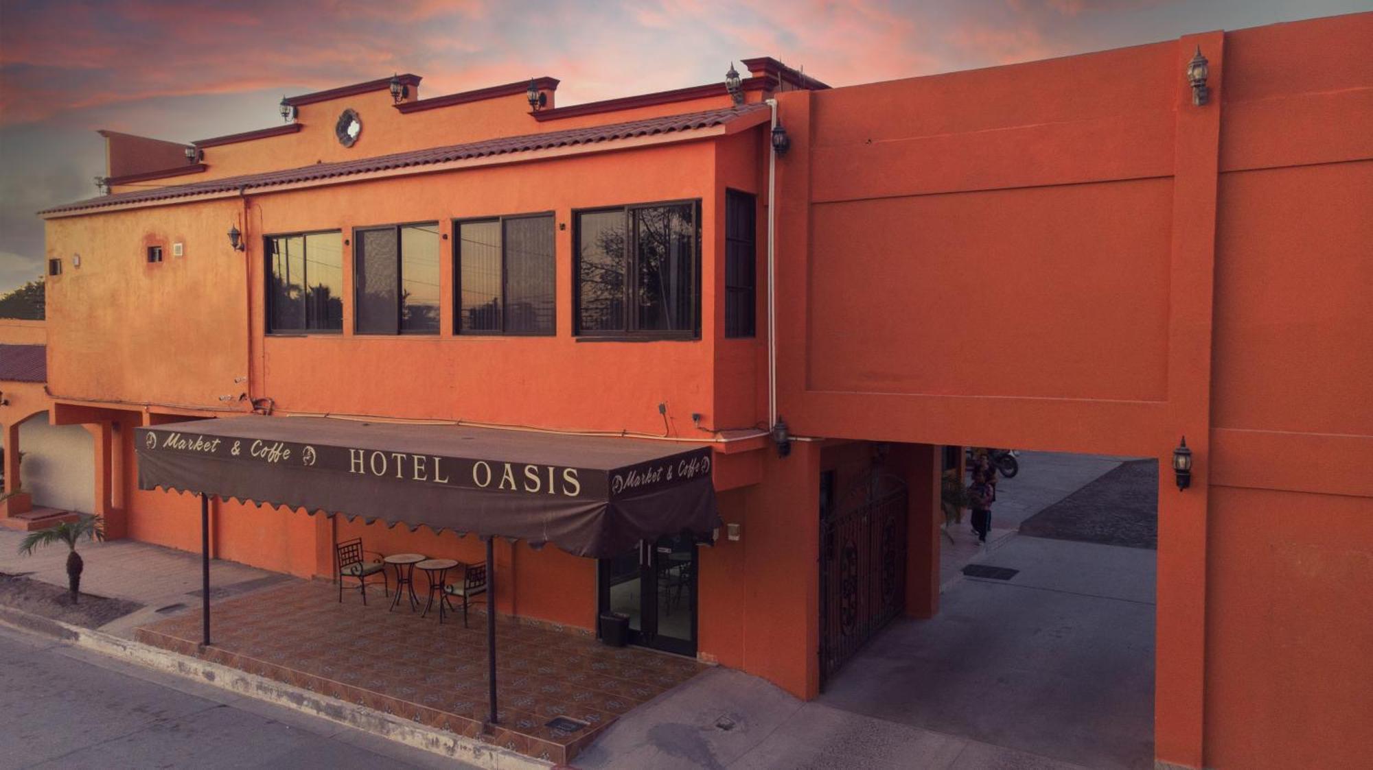 Hotel Oasis Ciudad Constitución Extérieur photo