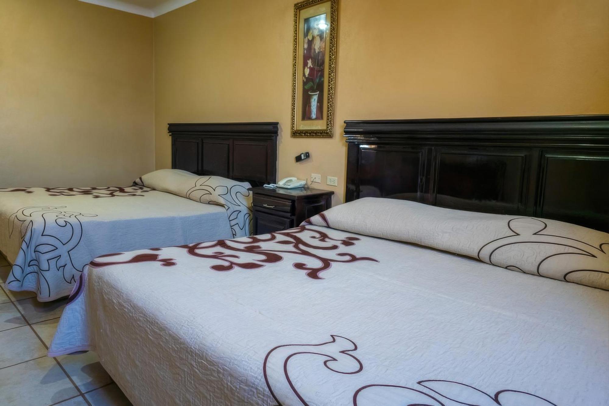 Hotel Oasis Ciudad Constitución Extérieur photo